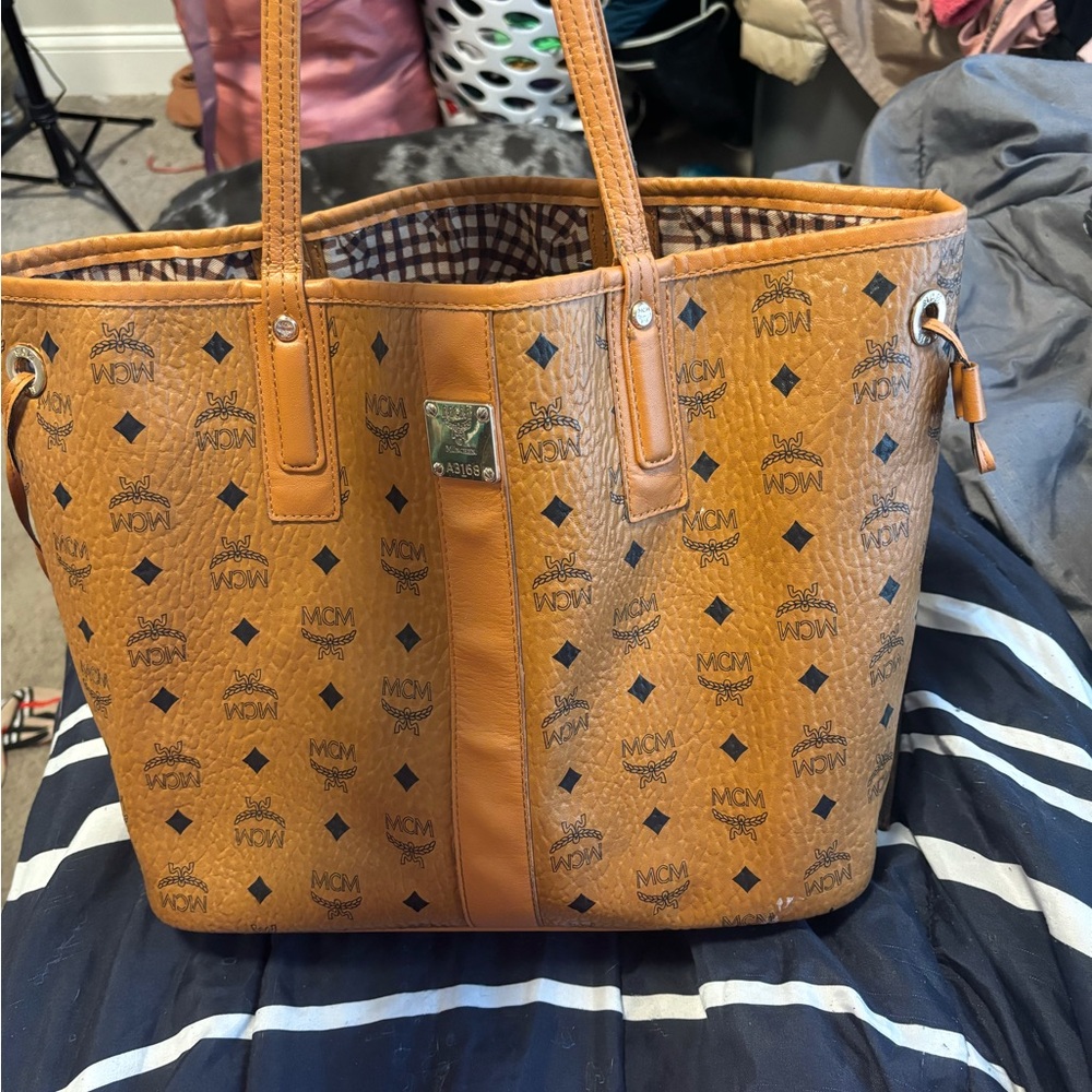 Huge moving sale
